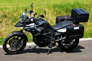 Rental Motorcycle BMW F700GS factory lowered